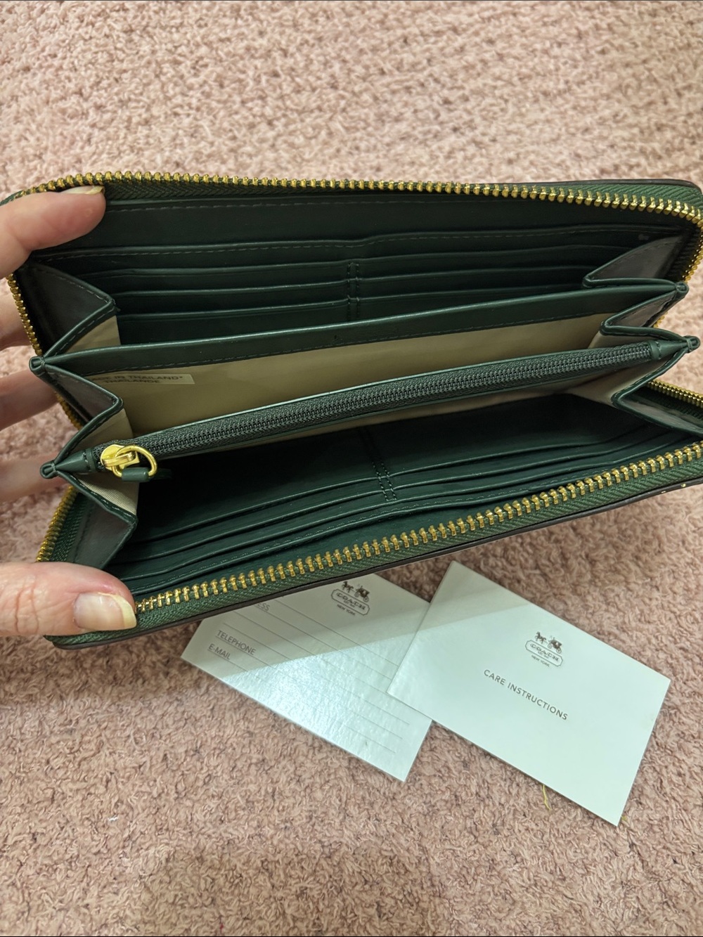 Coach Forest Green Leather Zip-Around Wallet with Gold Buckle - Picture 4 of 5